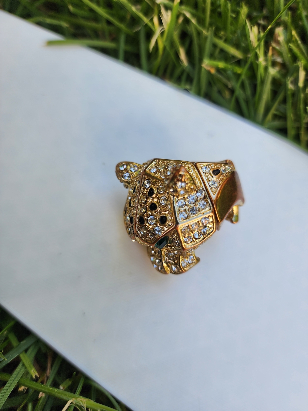 Gold Crystal Panther Head Ring, Fits SizeS 7 & Up. Easily Stretches! - Picture 7 of 7